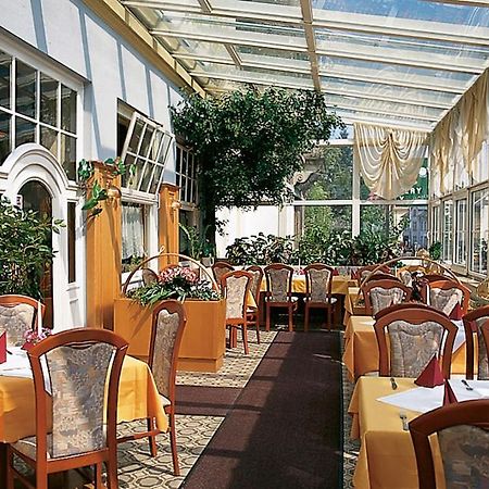 Hotel - Restaurant Kurhaus Klotzsche Дрезден Экстерьер фото